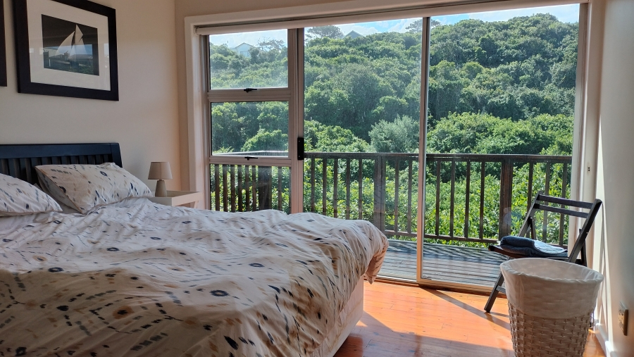 6 Bedroom Property for Sale in Nature On Sea Western Cape